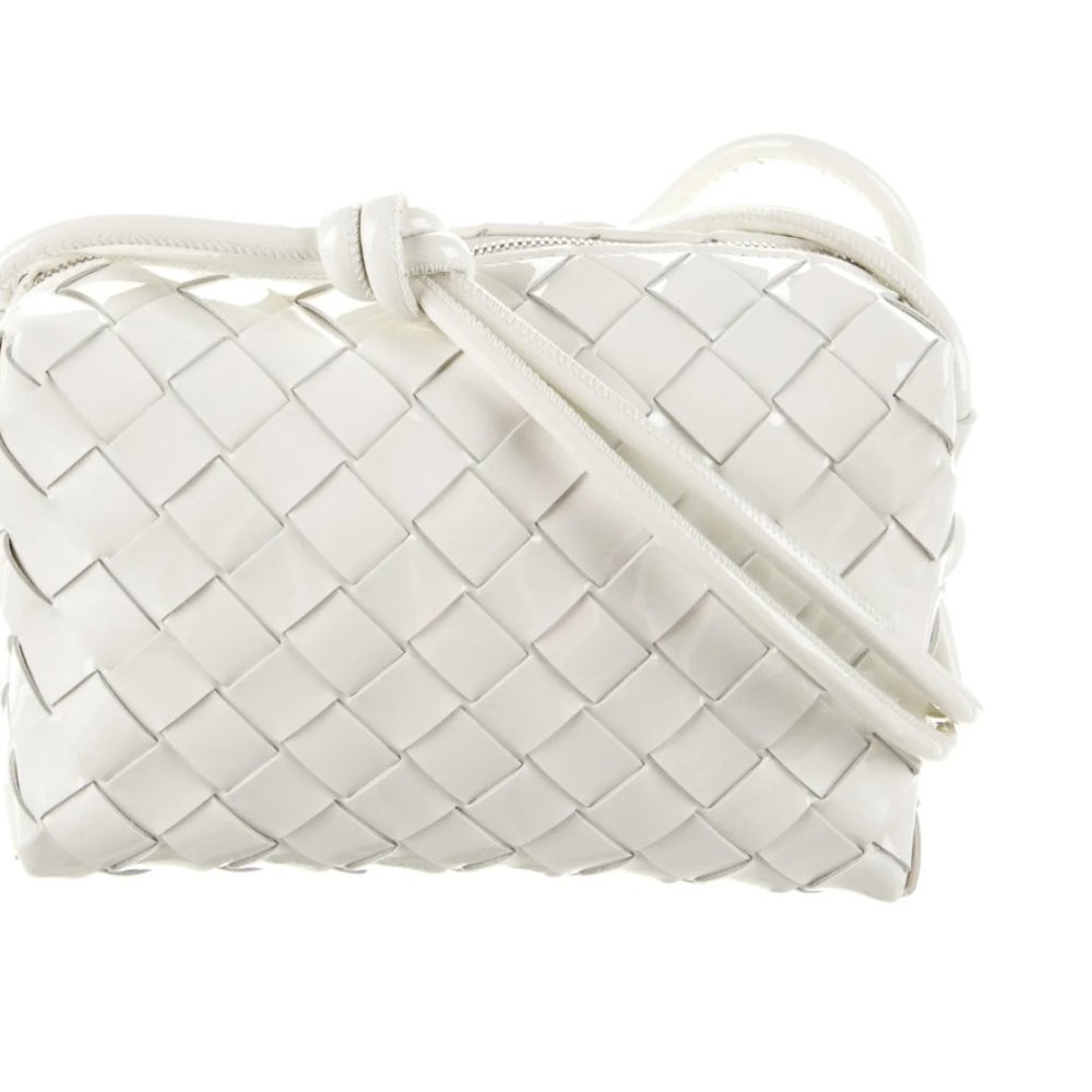 BOTTEGA VENETA - Patent Leather Mini Loop Camera Bag. - White